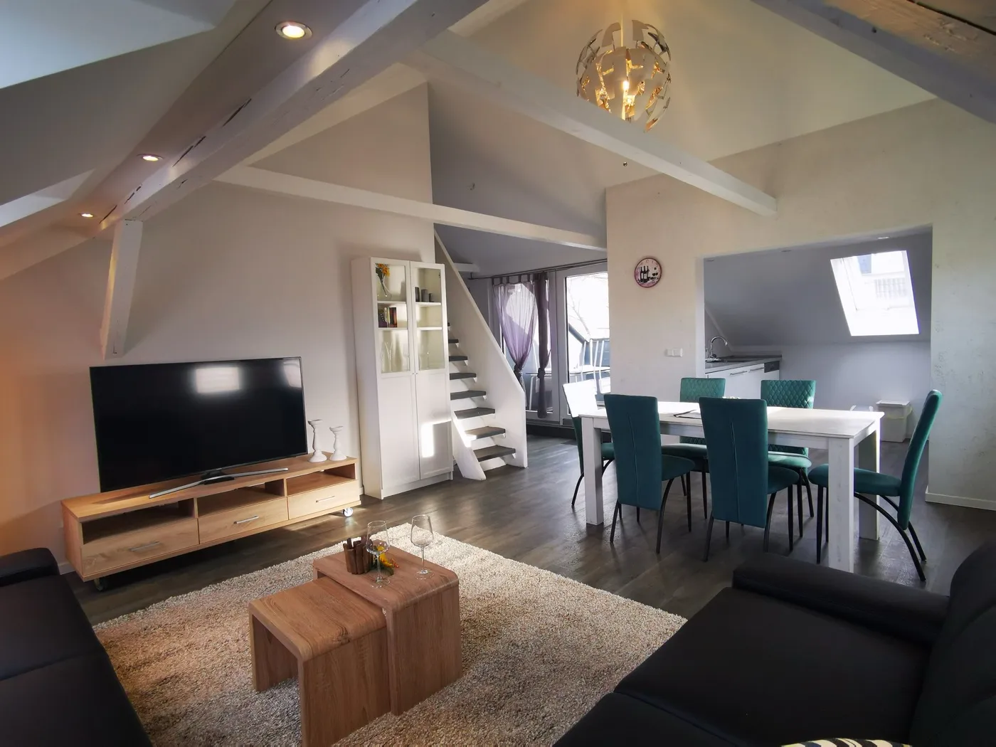 Ferienwohnung Olzmannstr. 7 in Zwickau-Marienthal – Familienwohnung – modern zum Ankommen